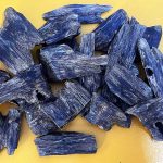 Kynam Oud Chunks｜Natural Raw Kynam Material｜For Electric Burner Incense & Essential Oil Extraction｜Grade 3A – Direct Wholesale - Image 2